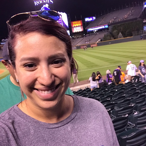 Meet your Posher, Melissa - Picture 3 of 4